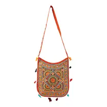 Bolsa Tiracolo Bordada com Espelhinhos