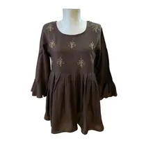 Batinha Viscose Bordada com  Vidrilhos